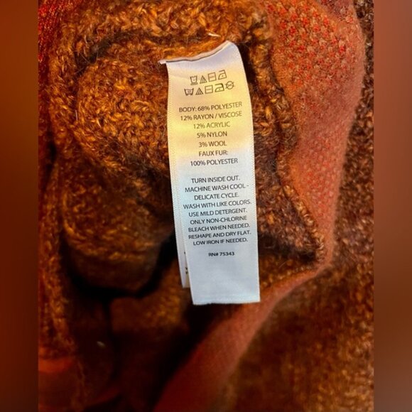 APRES SKYR Sweater Jacket - Picture 3 of 3